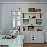 公寓 Andy Port House With Seaview By Goutos