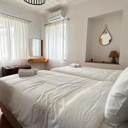 Apartment Andy Port House With Seaview By Goutos Properties