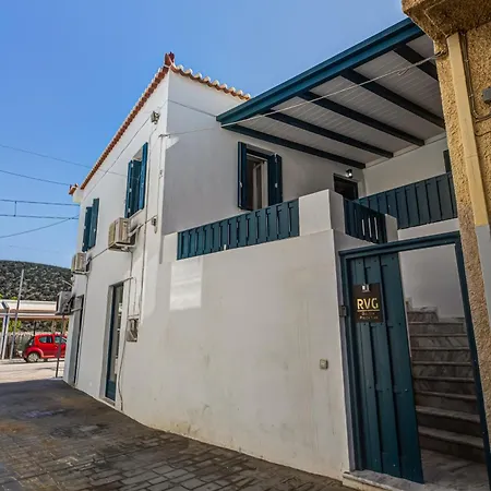 Andy Port House With Seaview By Goutos דירה ארמיוני