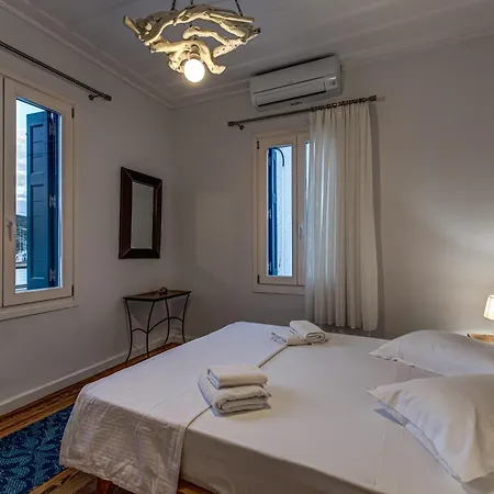 Andy Port House With Seaview By Goutos Apartmán