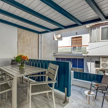 Andy Port House With Seaview By Goutos Apartmán