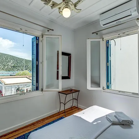 Andy Port House With Seaview By Goutos *