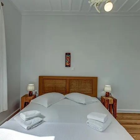 Andy Port House With Seaview By Goutos Apartmán