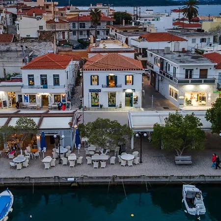 Apartmán Andy Port House With Seaview By Goutos