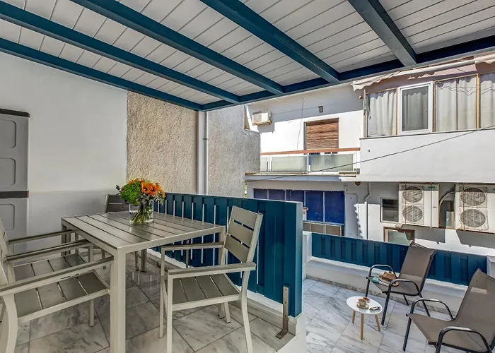 Andy Port House With Seaview By Goutos Appartamento