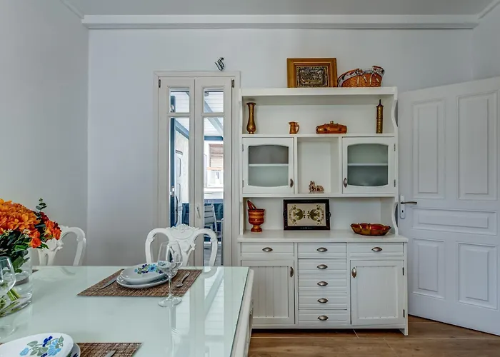 Appartamento Andy Port House With Seaview By Goutos